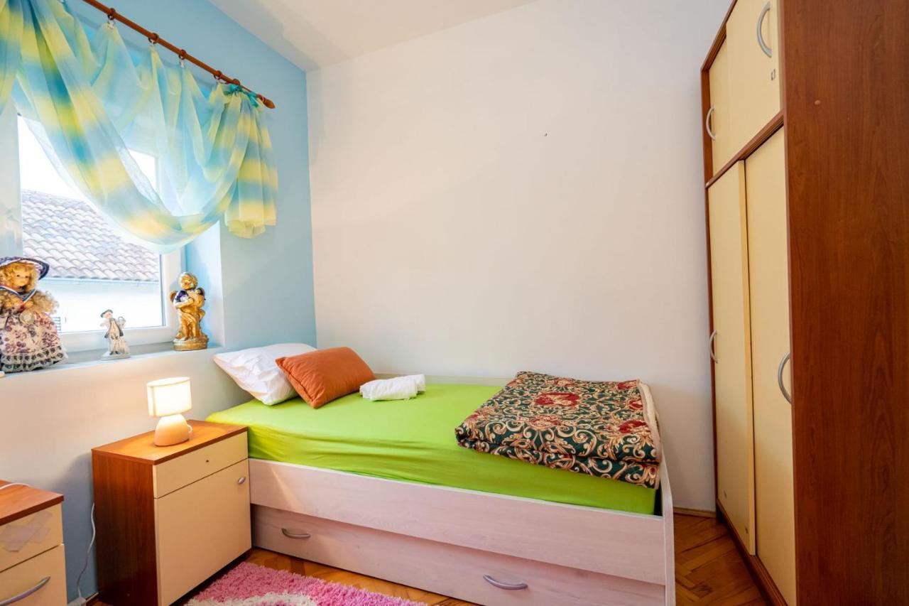 Apartman Jozic 克宁 外观 照片