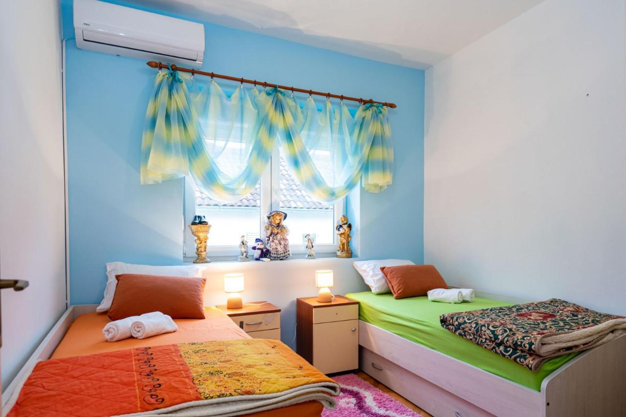 Apartman Jozic 克宁 外观 照片